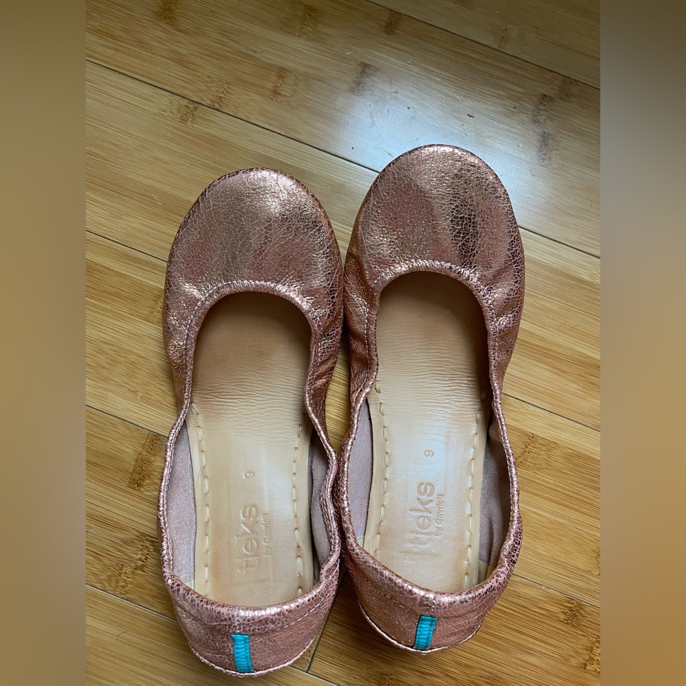 Rose Gold Glam Tieks size 9
